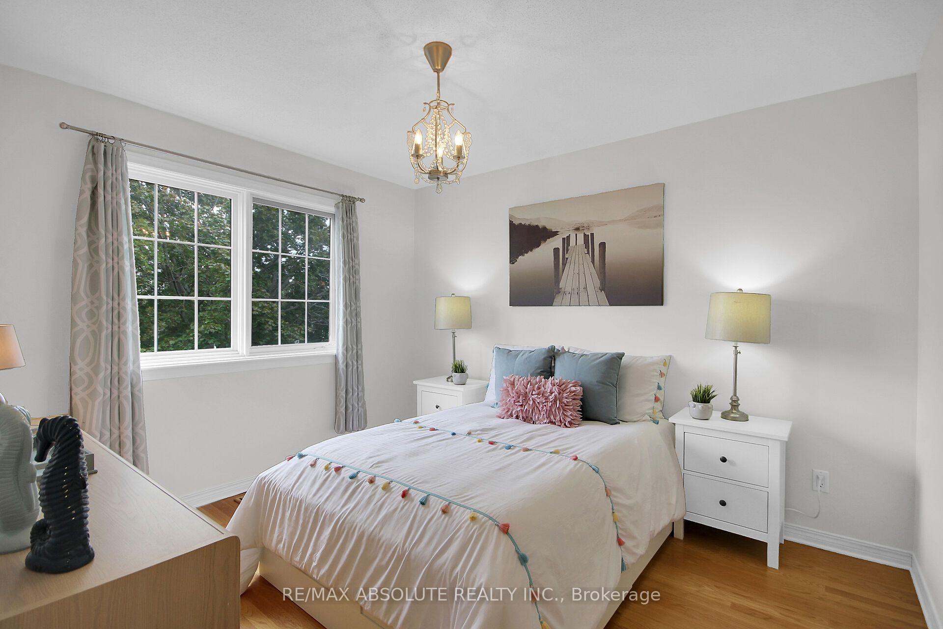 Photo 39 of 38 Forestglade Crescent, Ottawa, Hunt Club Park — HOMEH