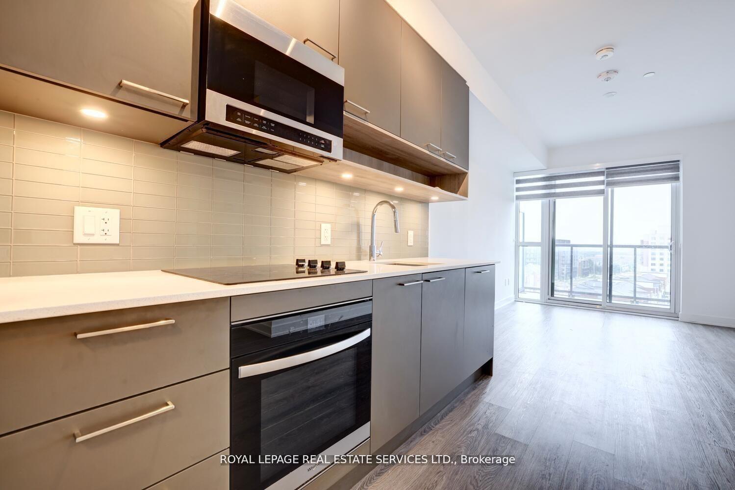 Photo 9 of Unit 712, 3005 Pine Glen Road, Oakville, Westmount — HOMEH
