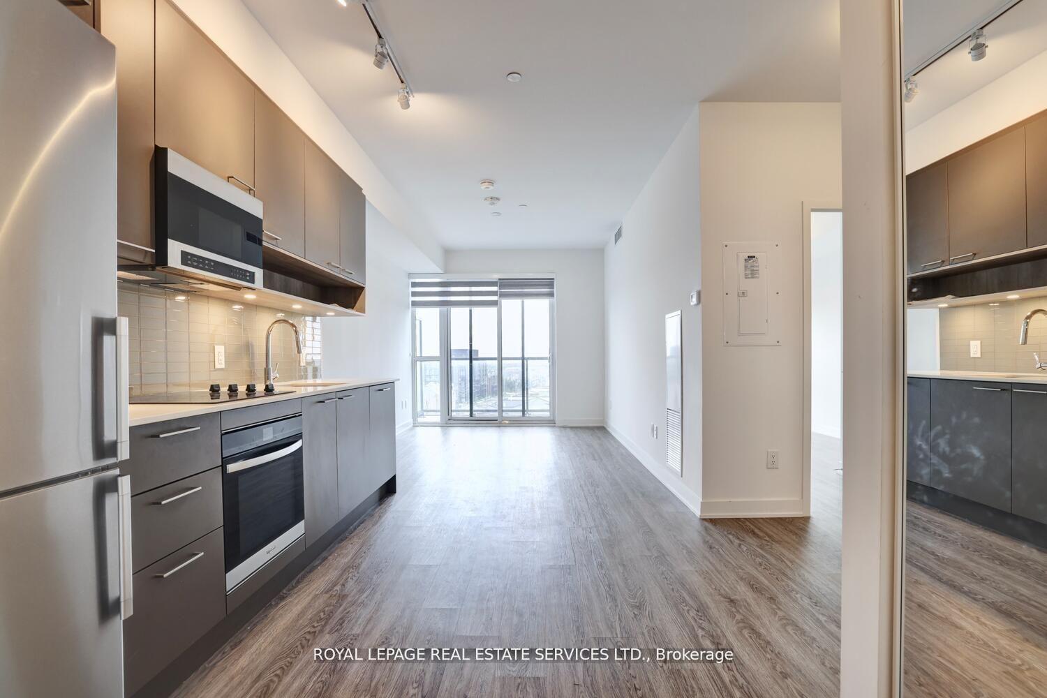 Photo 10 of Unit 712, 3005 Pine Glen Road, Oakville, Westmount — HOMEH