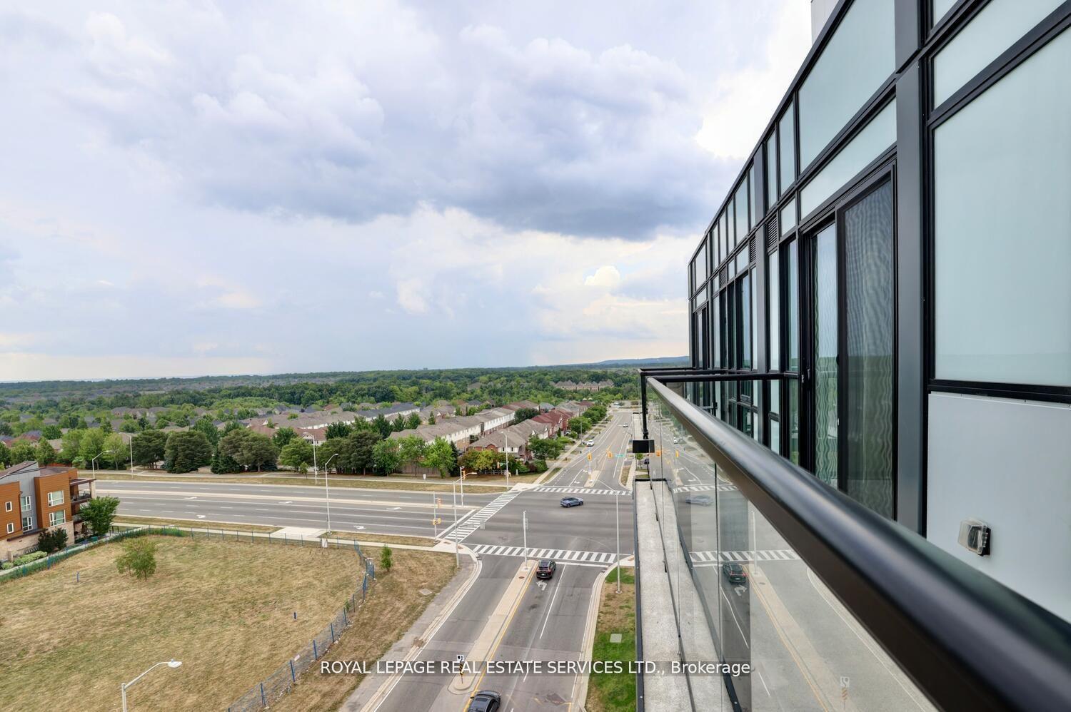 Photo 15 of Unit 712, 3005 Pine Glen Road, Oakville, Westmount — HOMEH