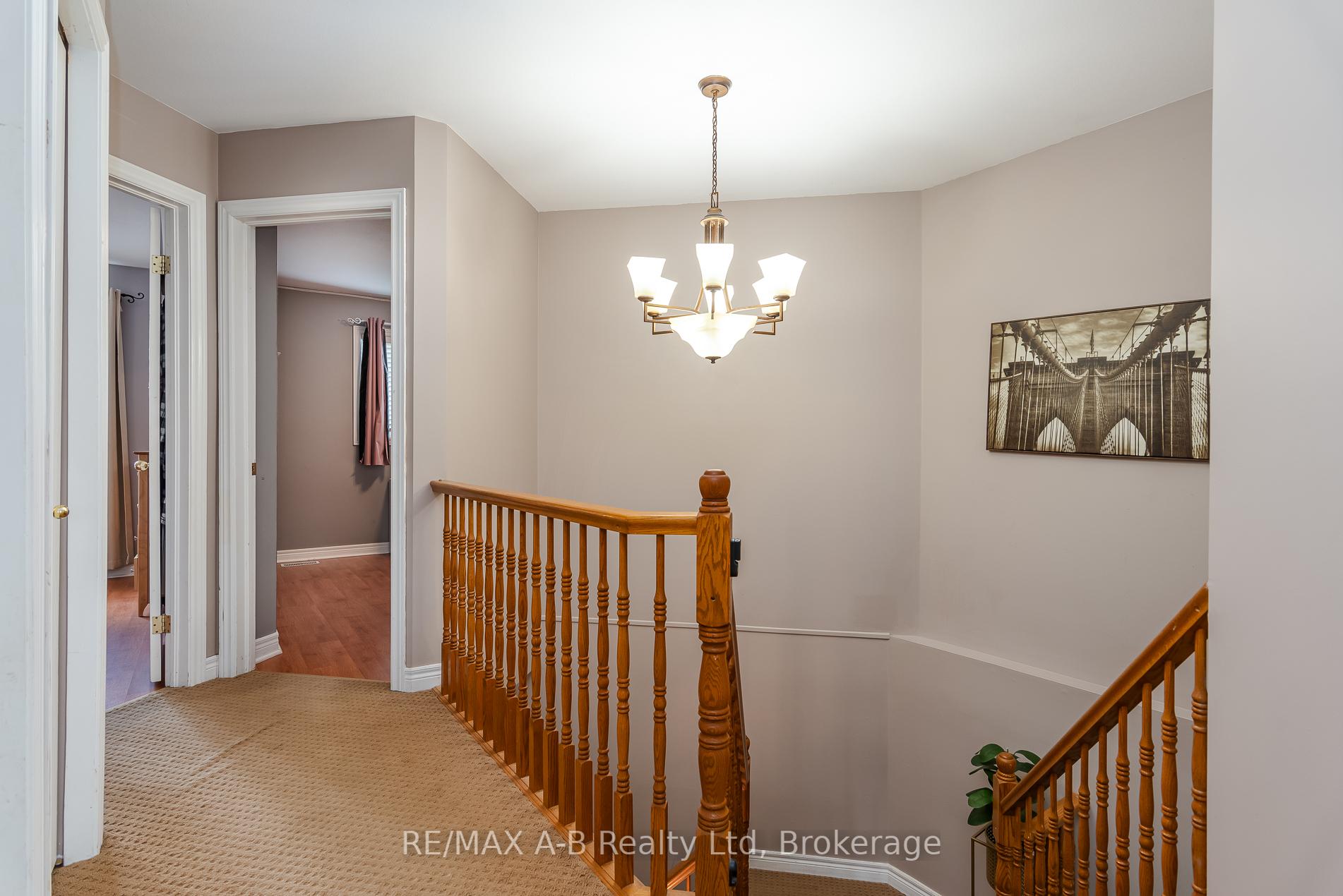 Photo 25 of 108 Walsh Crescent, Stratford — HOMEH