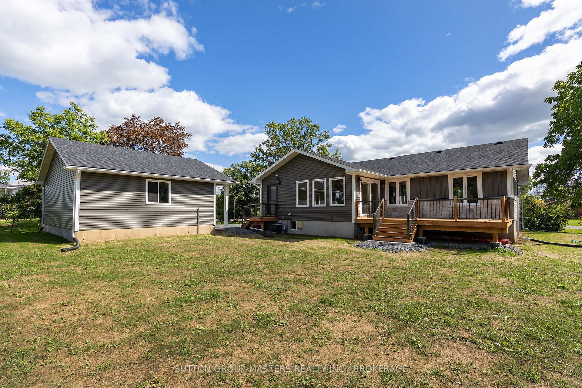 Photo 10 of 2053 Cole Hill Road, Kingston, City North of 401 — HOMEH
