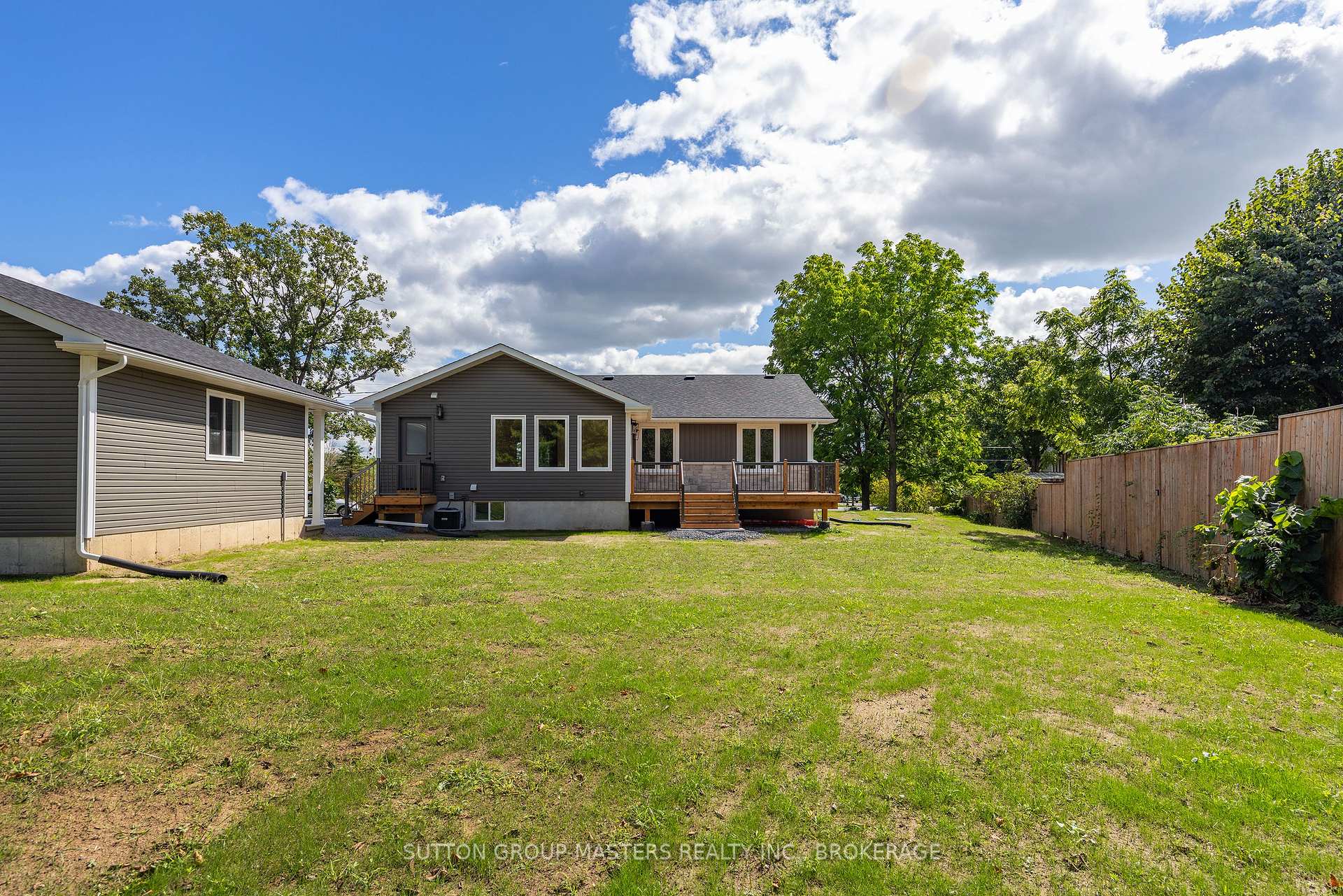 Photo 11 of 2053 Cole Hill Road, Kingston, City North of 401 — HOMEH