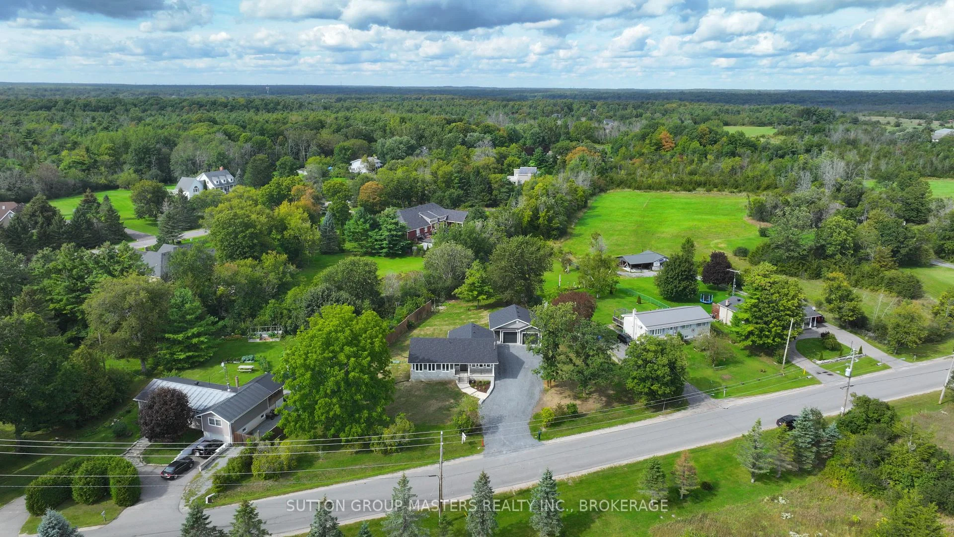 Photo 16 of 2053 Cole Hill Road, Kingston, City North of 401 — HOMEH