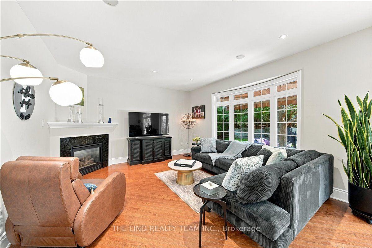 Photo 14 of 109 Willis Drive, Aurora, Aurora Highlands — HOMEH