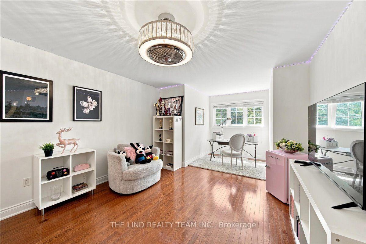 Photo 24 of 109 Willis Drive, Aurora, Aurora Highlands — HOMEH