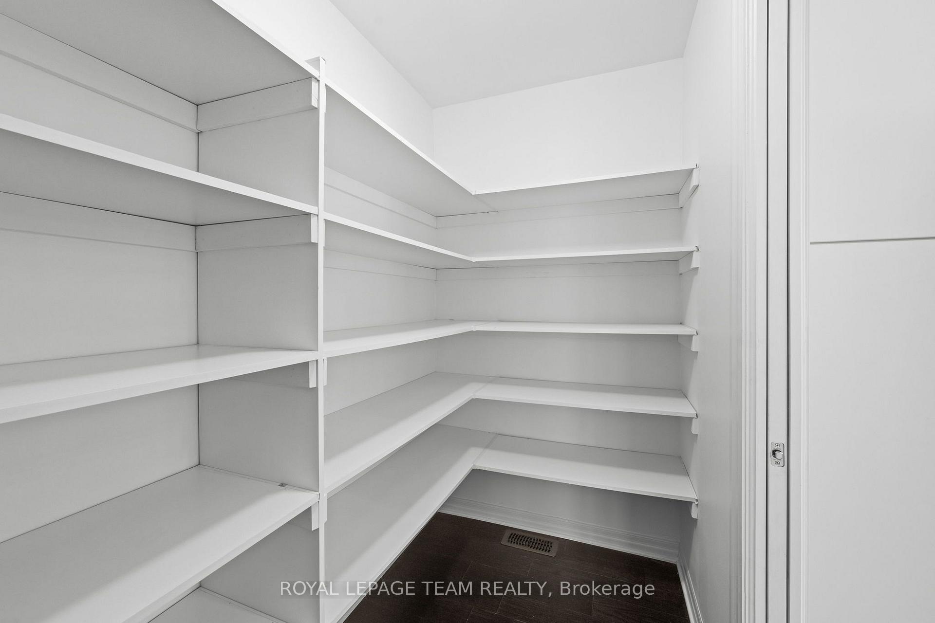 Photo 19 of 547 Rioja Street, Ottawa, Kanata - Emerald Meadows/Trailwest — HOMEH