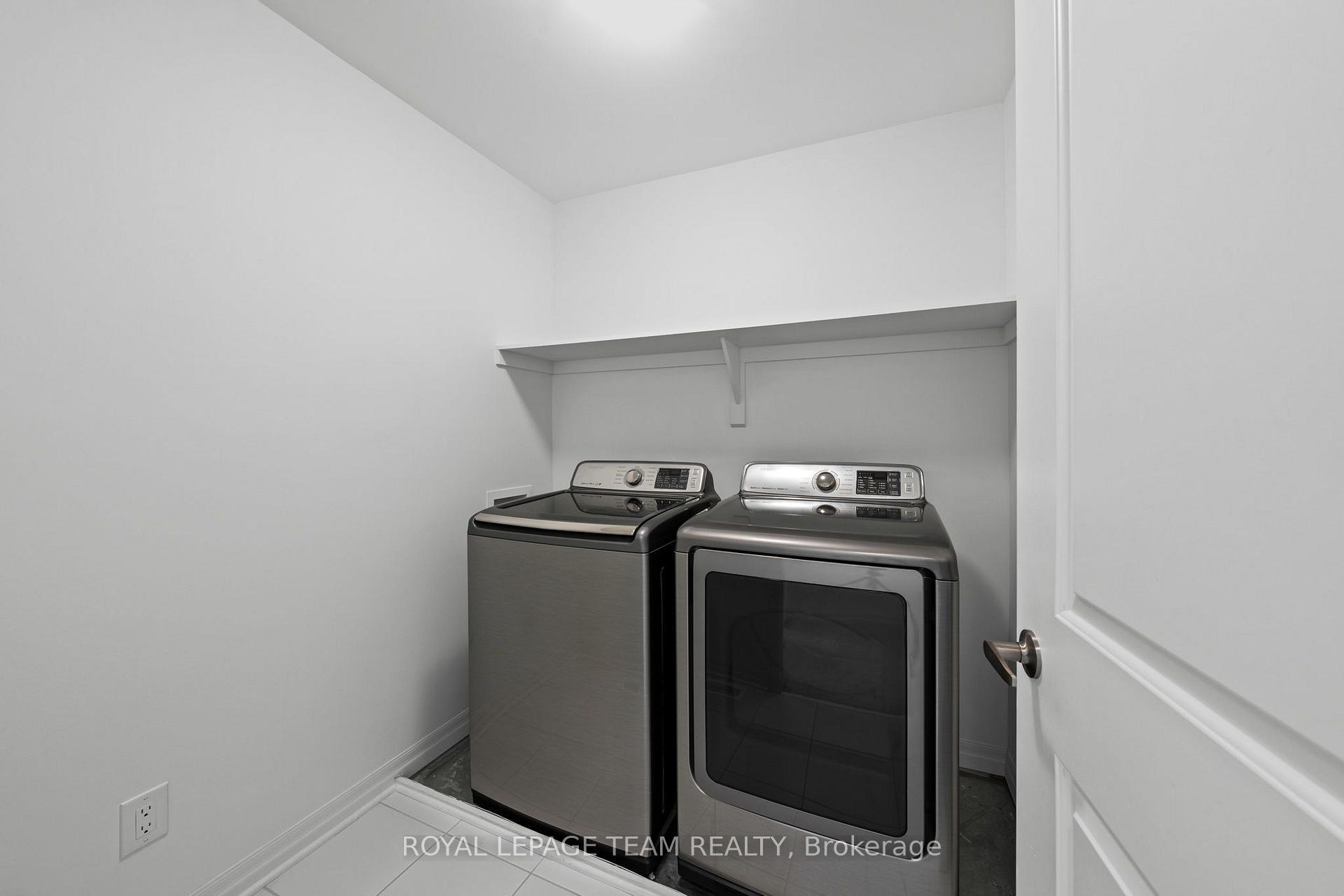 Photo 29 of 547 Rioja Street, Ottawa, Kanata - Emerald Meadows/Trailwest — HOMEH