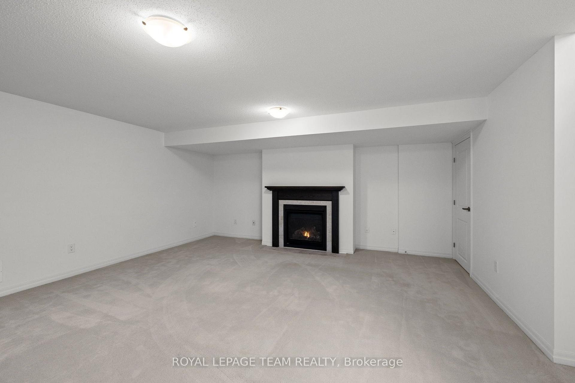 Photo 36 of 547 Rioja Street, Ottawa, Kanata - Emerald Meadows/Trailwest — HOMEH