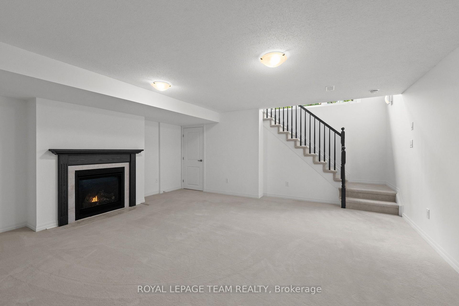 Photo 37 of 547 Rioja Street, Ottawa, Kanata - Emerald Meadows/Trailwest — HOMEH