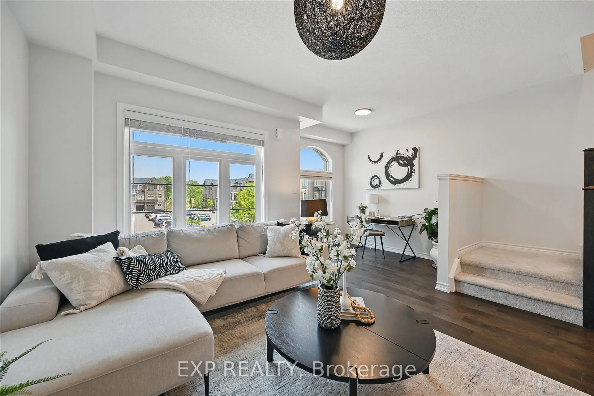 Photo 19 of 114 Borers Creek Circle, Hamilton, Waterdown — HOMEH
