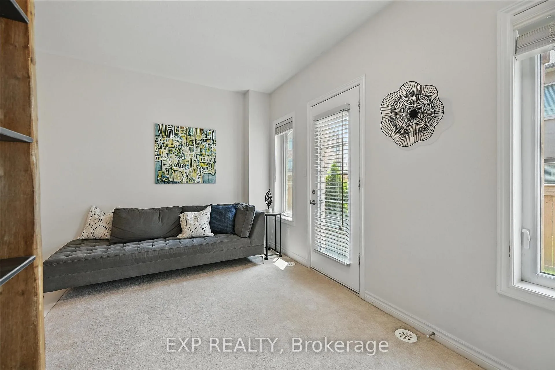 Photo 39 of 114 Borers Creek Circle, Hamilton, Waterdown — HOMEH