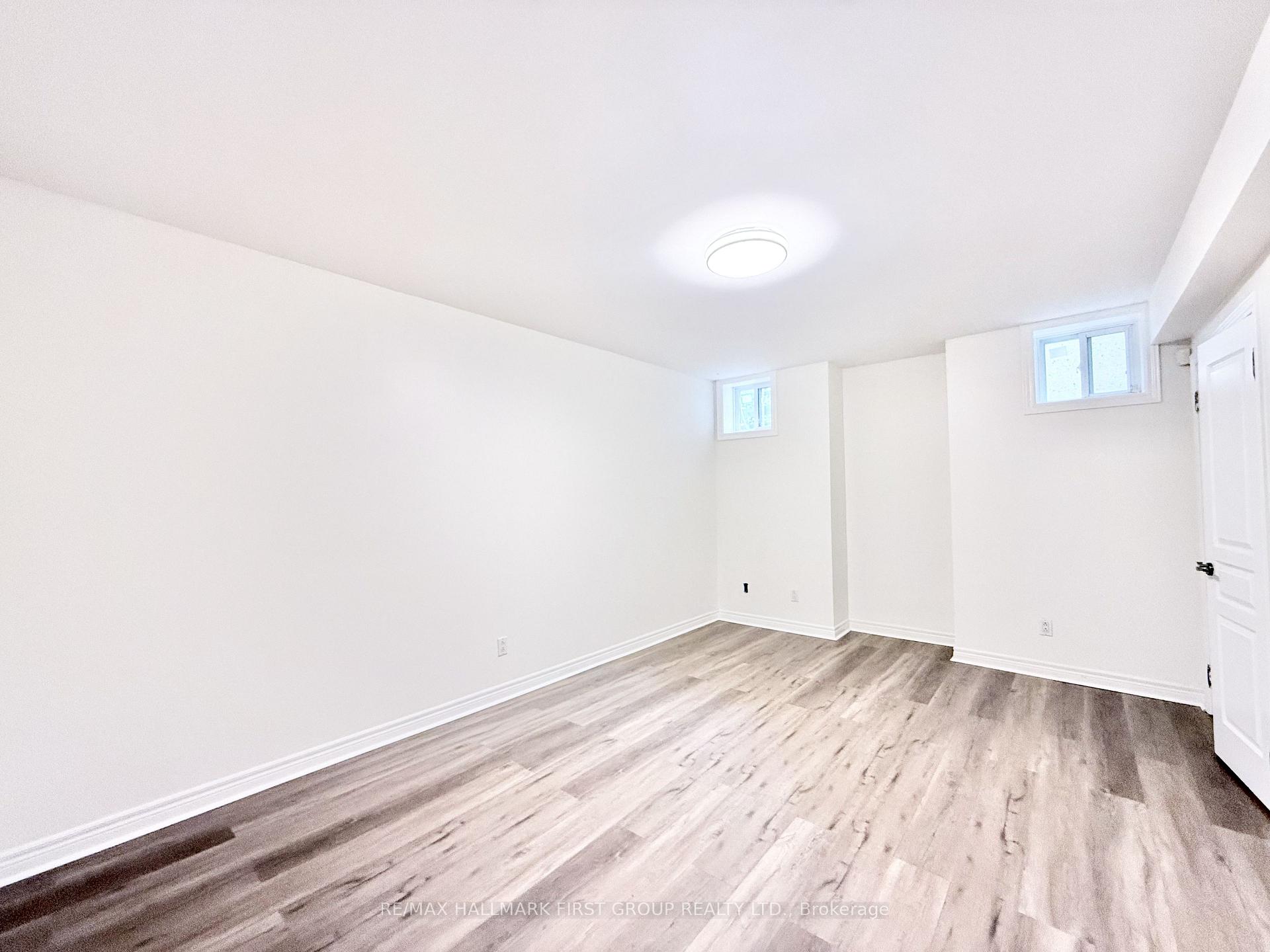 Photo 6 of 22 Risebrough Avenue, North York, Newtonbrook East — HOMEH