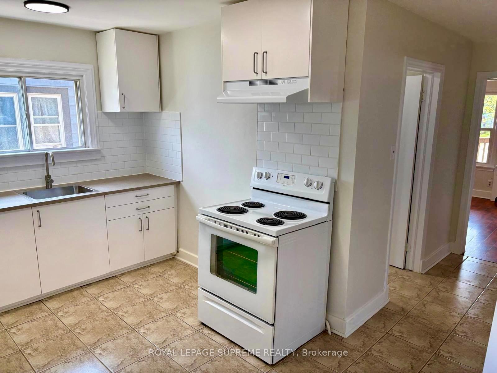 Photo 9 of Unit Main Floor, 30 Fourth Street, Welland, Lincoln/Crowland — HOMEH