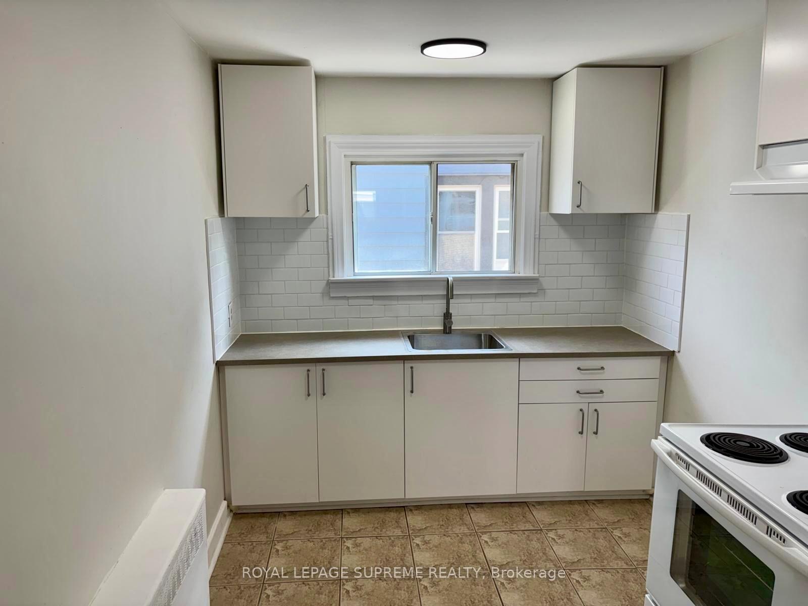 Photo 11 of Unit Main Floor, 30 Fourth Street, Welland, Lincoln/Crowland — HOMEH
