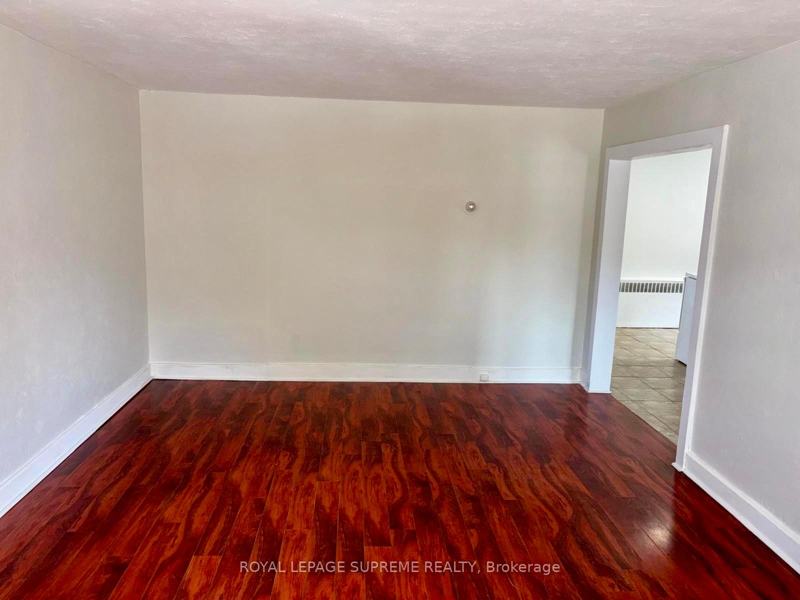 Photo 24 of Unit Main Floor, 30 Fourth Street, Welland, Lincoln/Crowland — HOMEH