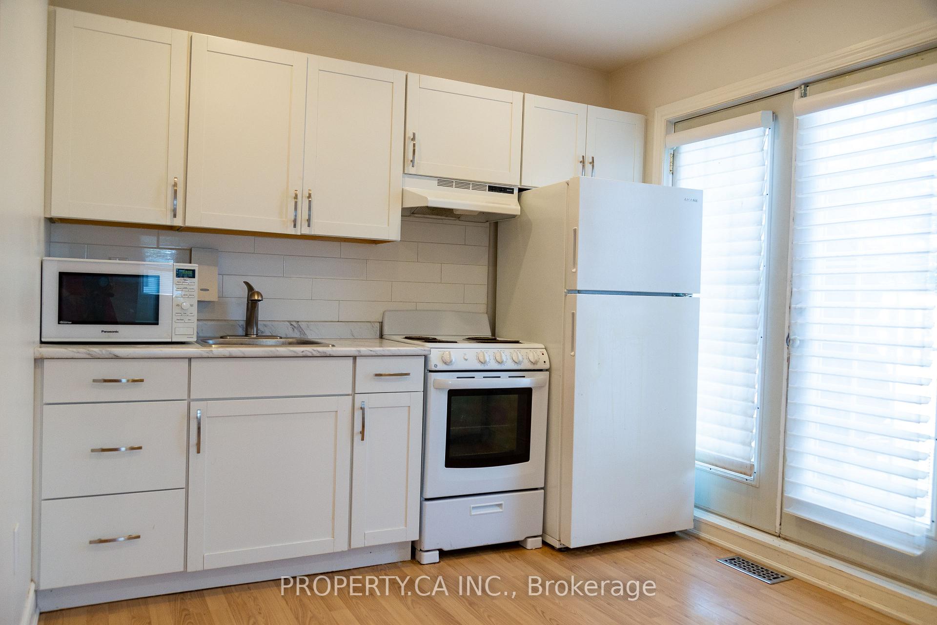 Photo 30 of 8 Dufferin Street, Barrie, Sanford — HOMEH