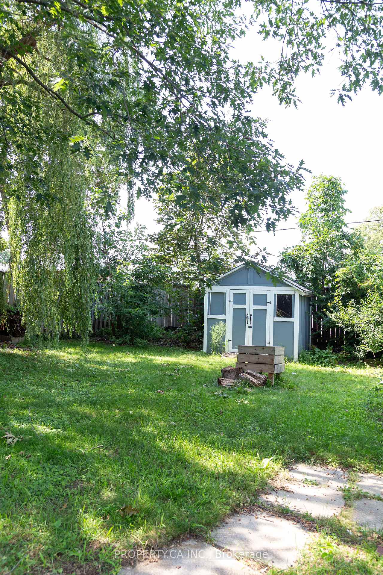 Photo 36 of 8 Dufferin Street, Barrie, Sanford — HOMEH