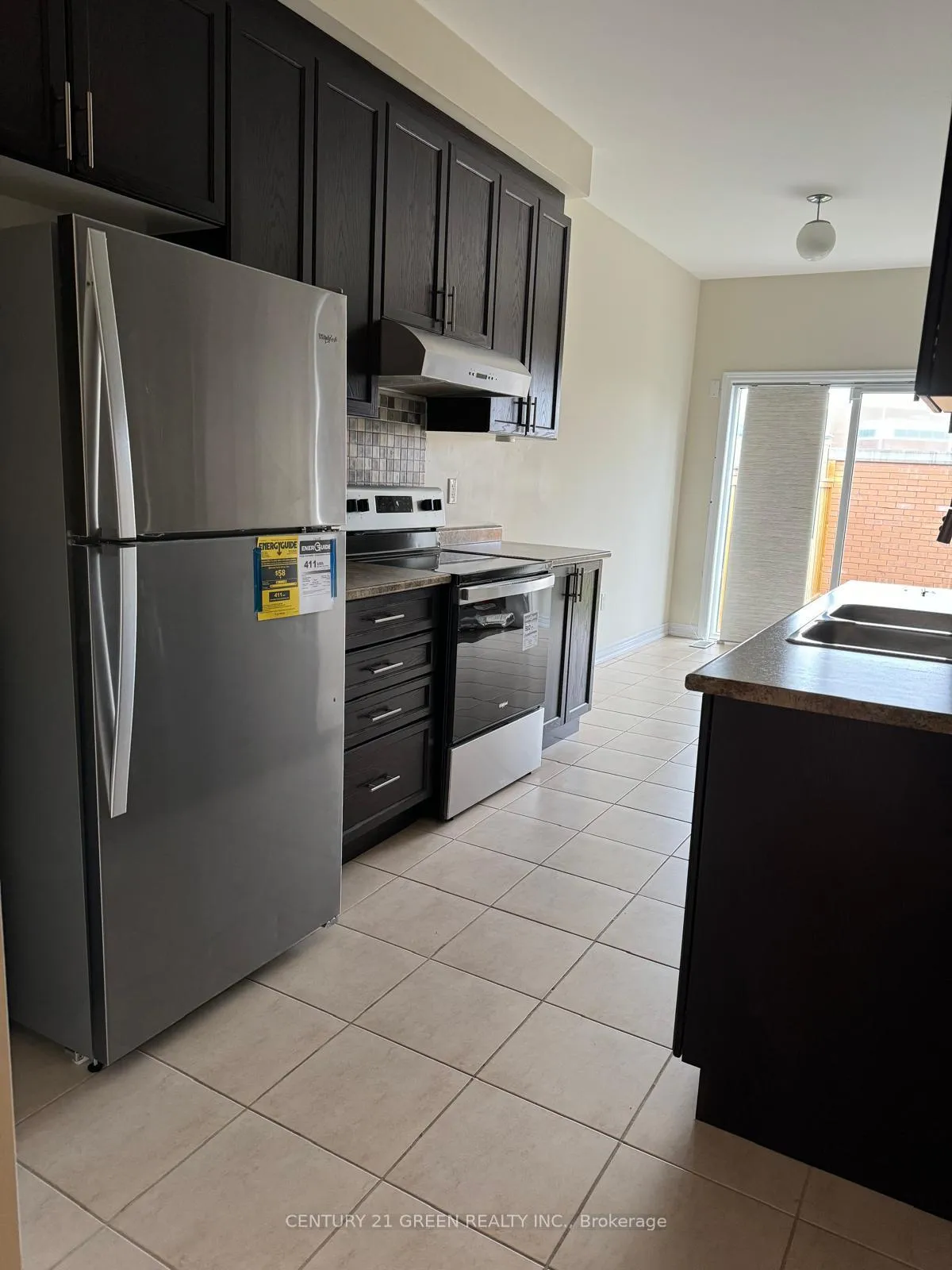 Photo 13 of Unit Main & 2nd Floor, 100 Lanark Circle, Brampton, Credit Valley — HOMEH