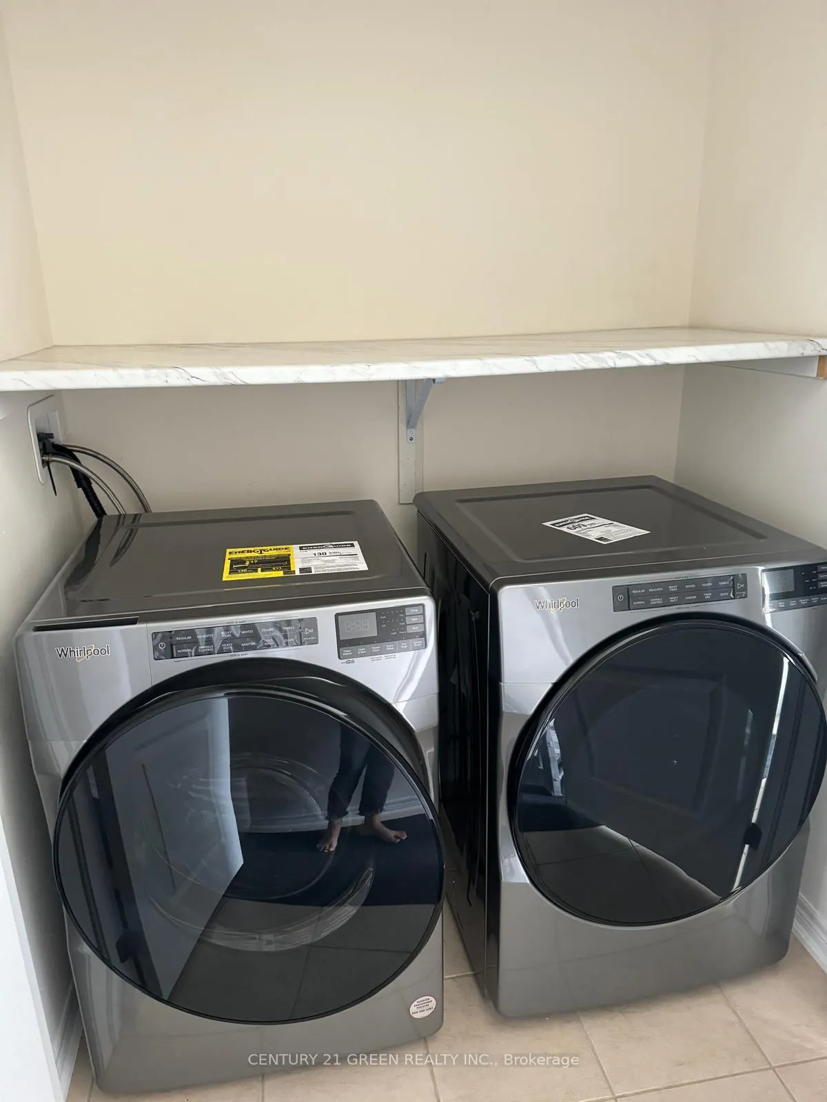 Photo 53 of Unit Main & 2nd Floor, 100 Lanark Circle, Brampton, Credit Valley — HOMEH