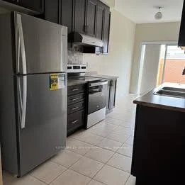 Photo 15 of Unit Main & 2nd Floor, 100 Lanark Circle, Brampton, Credit Valley — HOMEH