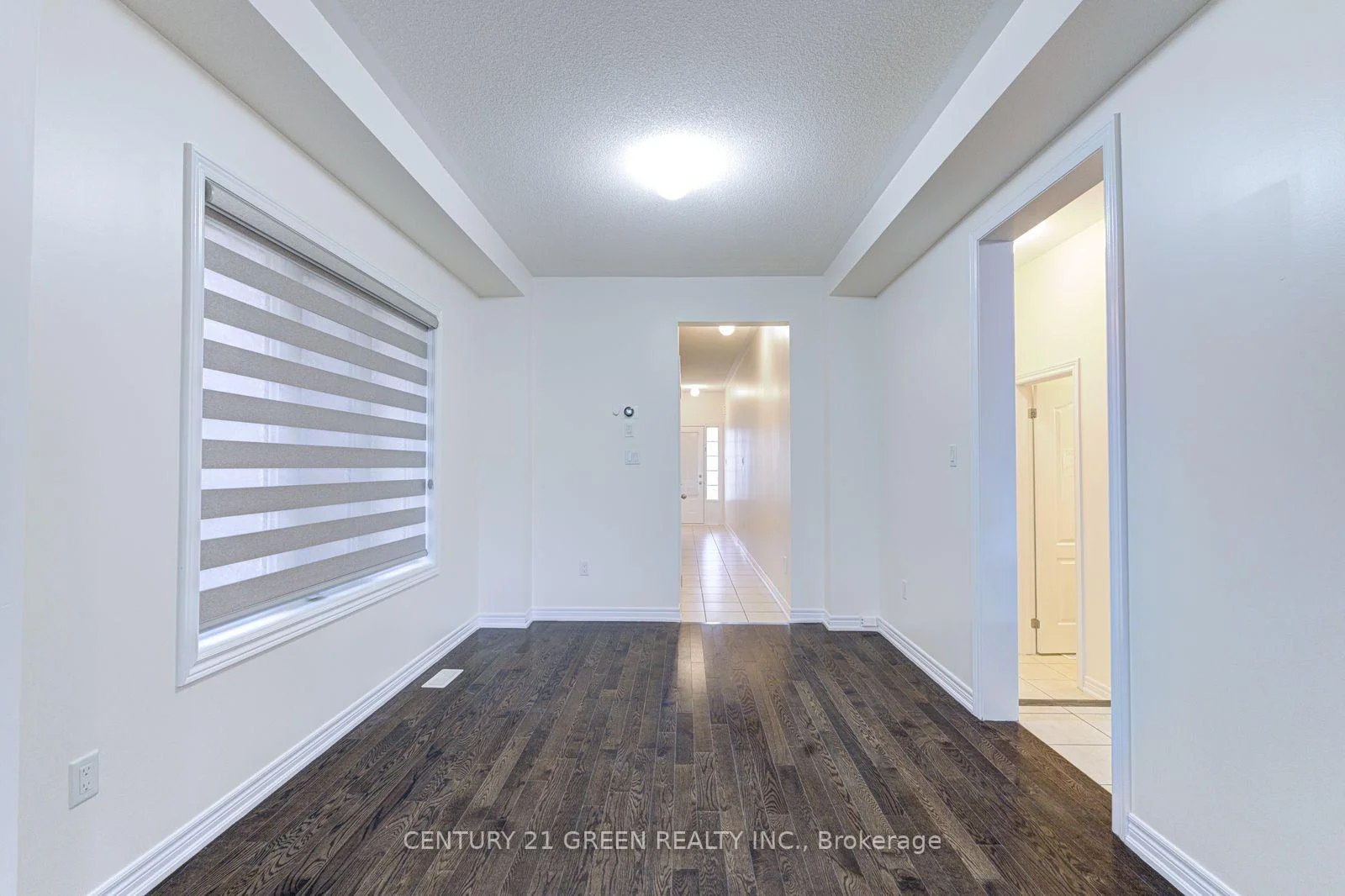 Photo 40 of Unit Main & 2nd Floor, 100 Lanark Circle, Brampton, Credit Valley — HOMEH