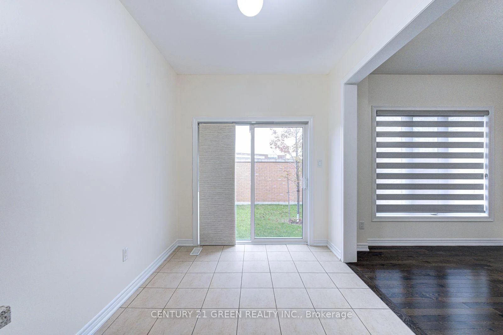 Photo 69 of Unit Main & 2nd Floor, 100 Lanark Circle, Brampton, Credit Valley — HOMEH