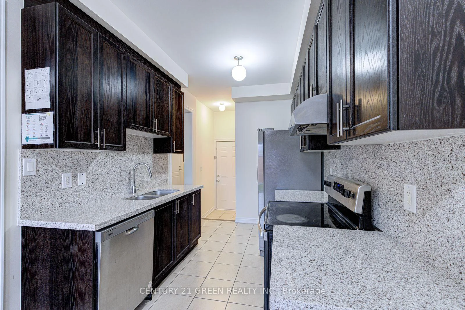 Photo 72 of Unit Main & 2nd Floor, 100 Lanark Circle, Brampton, Credit Valley — HOMEH