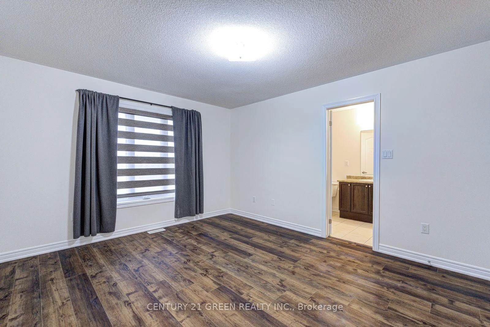Photo 79 of Unit Main & 2nd Floor, 100 Lanark Circle, Brampton, Credit Valley — HOMEH