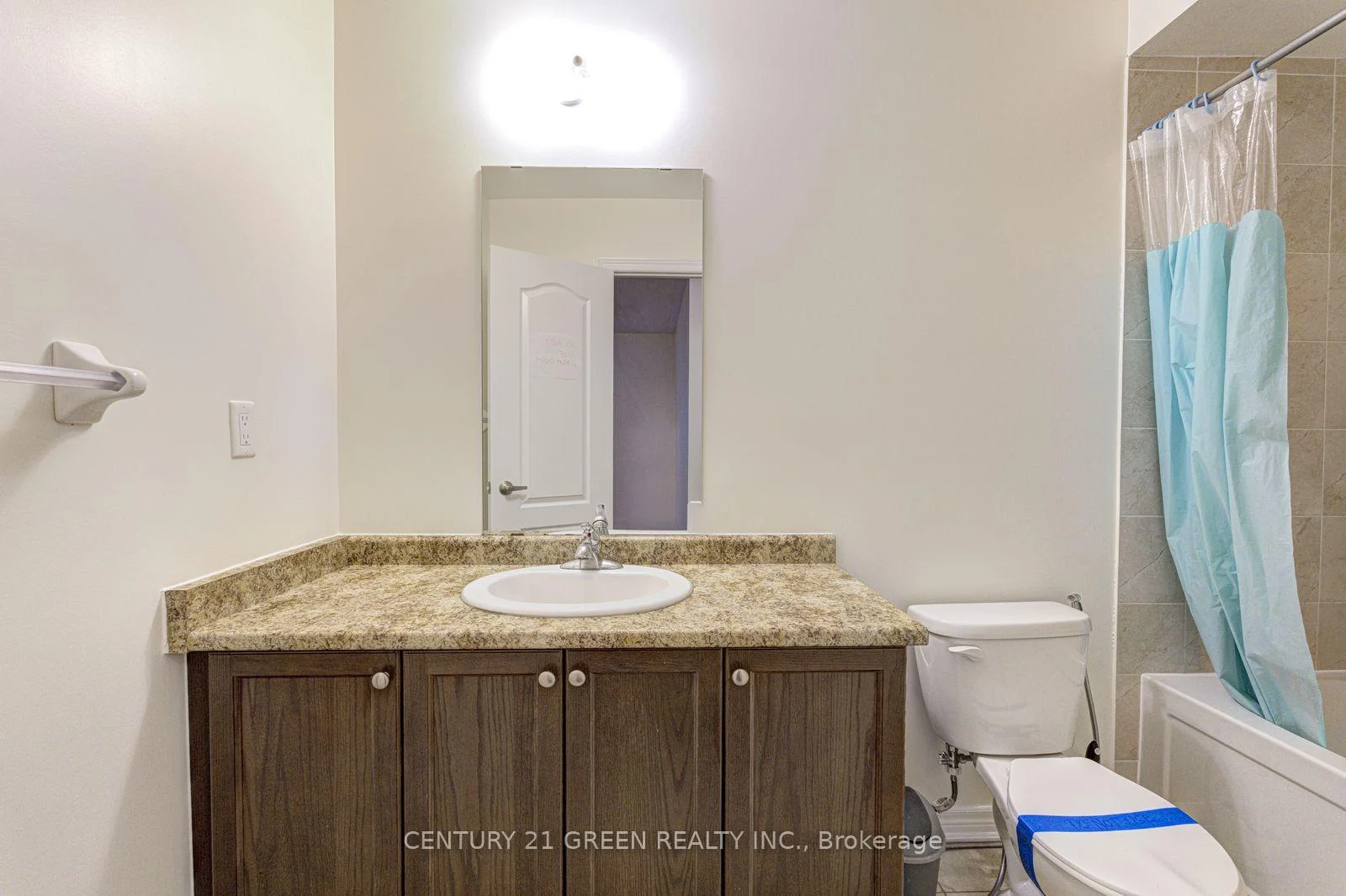 Photo 86 of Unit Main & 2nd Floor, 100 Lanark Circle, Brampton, Credit Valley — HOMEH