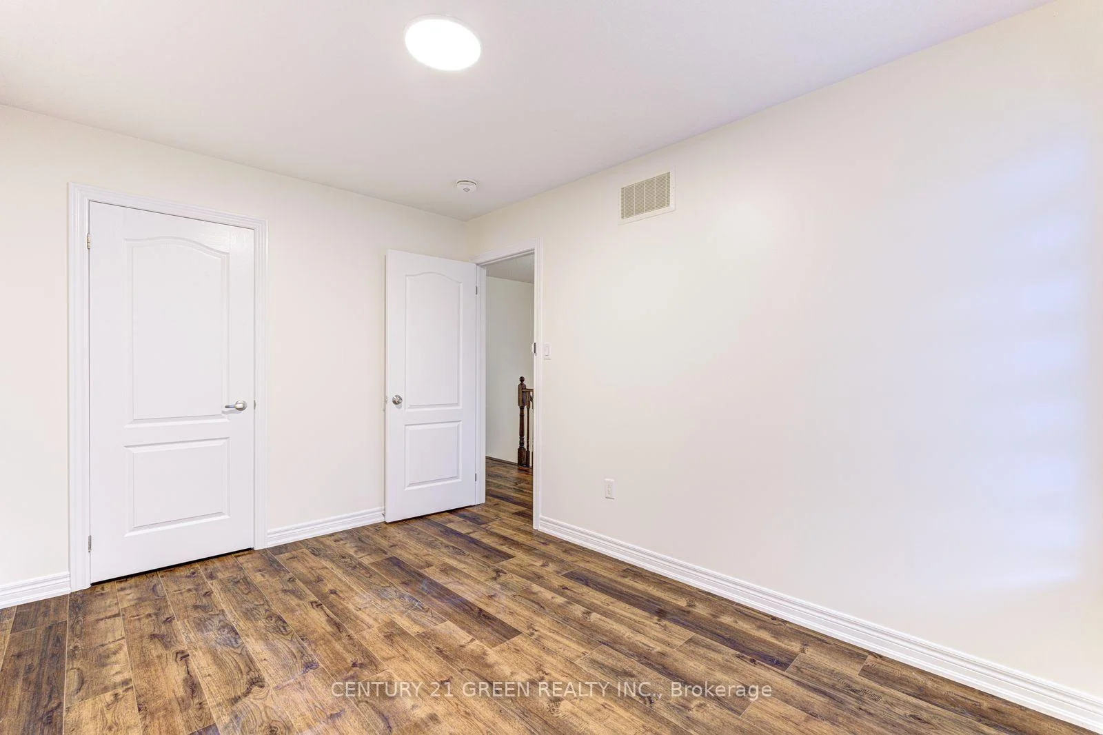 Photo 89 of Unit Main & 2nd Floor, 100 Lanark Circle, Brampton, Credit Valley — HOMEH