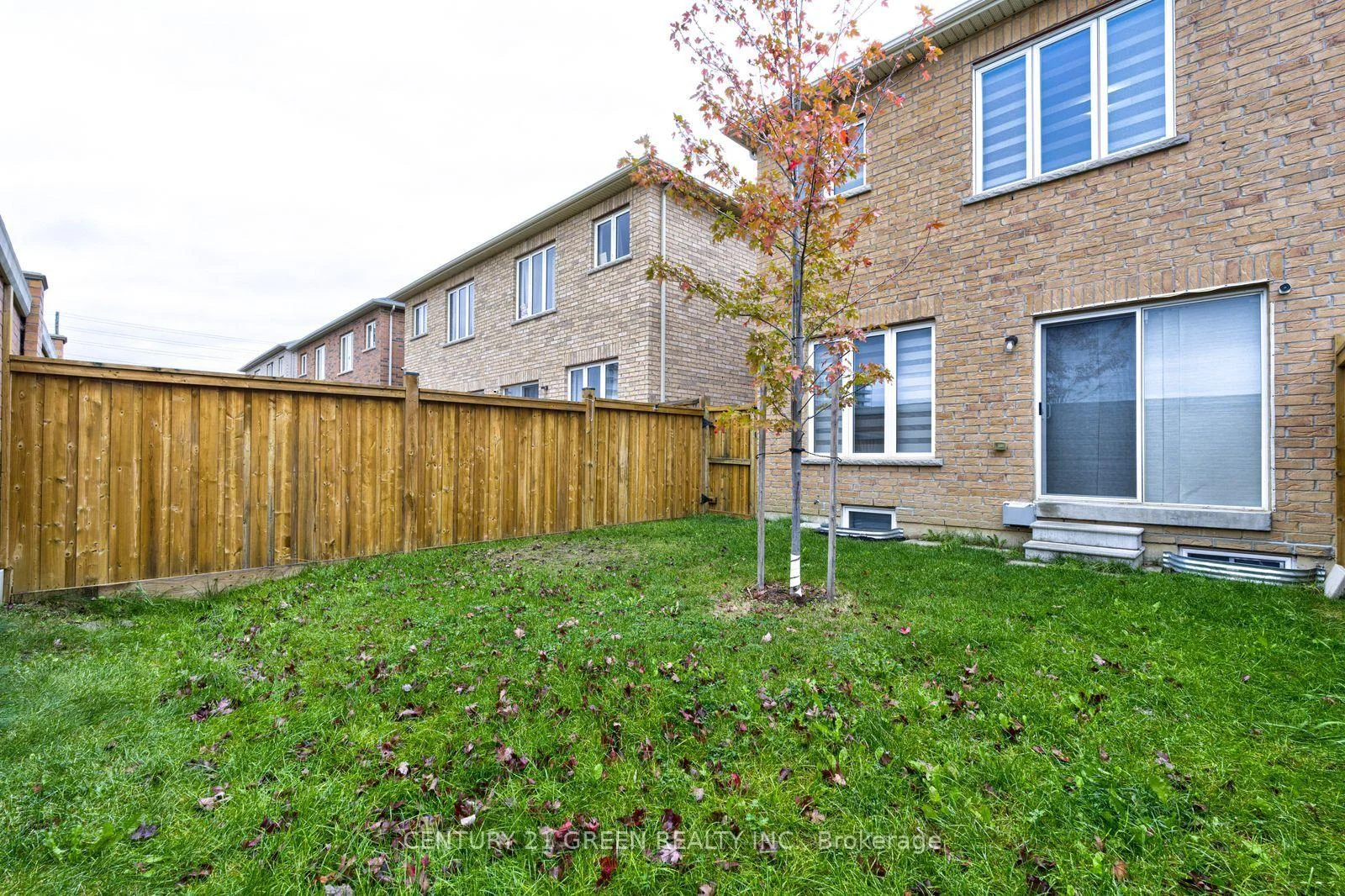 Photo 95 of Unit Main & 2nd Floor, 100 Lanark Circle, Brampton, Credit Valley — HOMEH