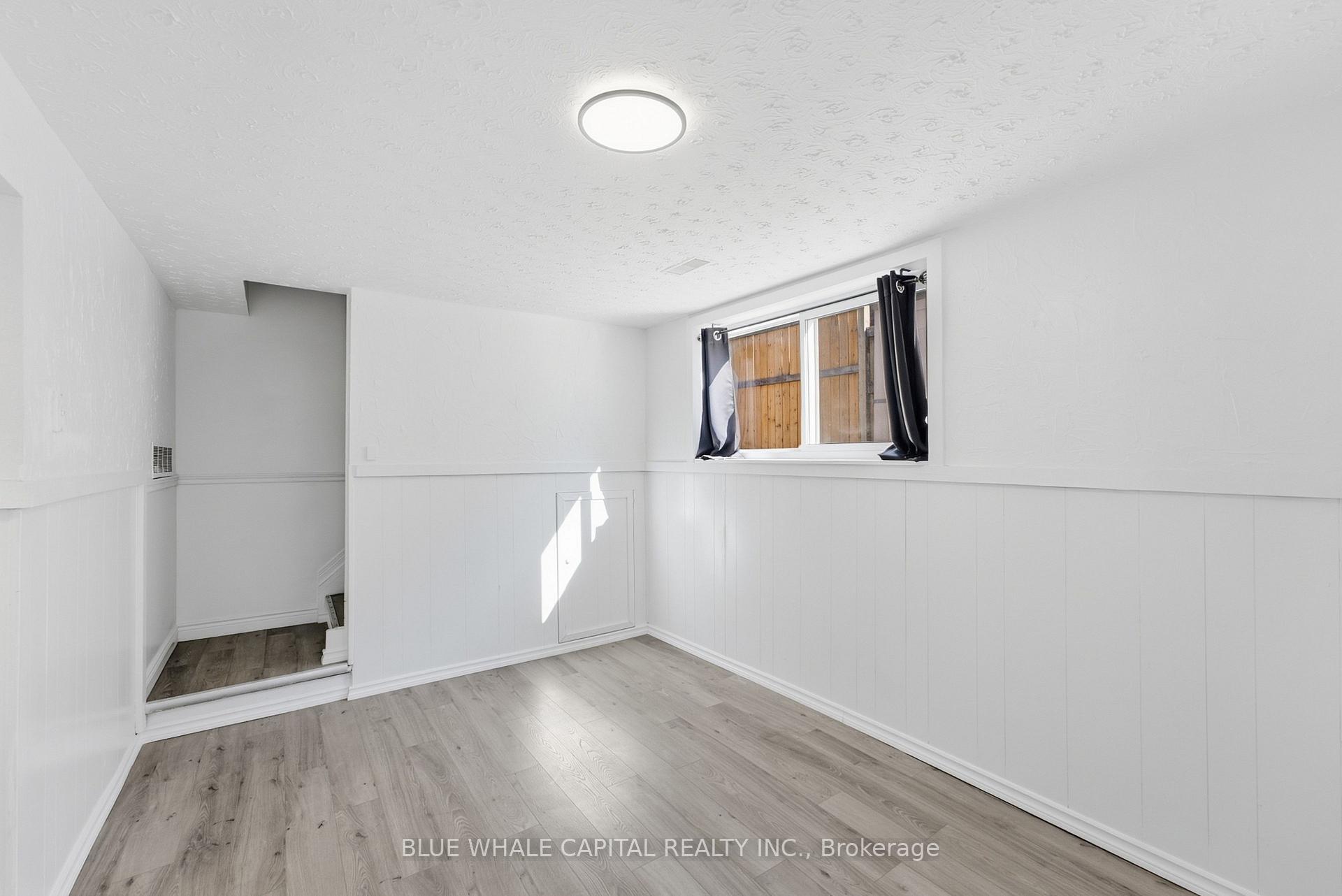Photo 30 of 4411 Meadowvale Drive, Niagara Falls, Morrison — HOMEH
