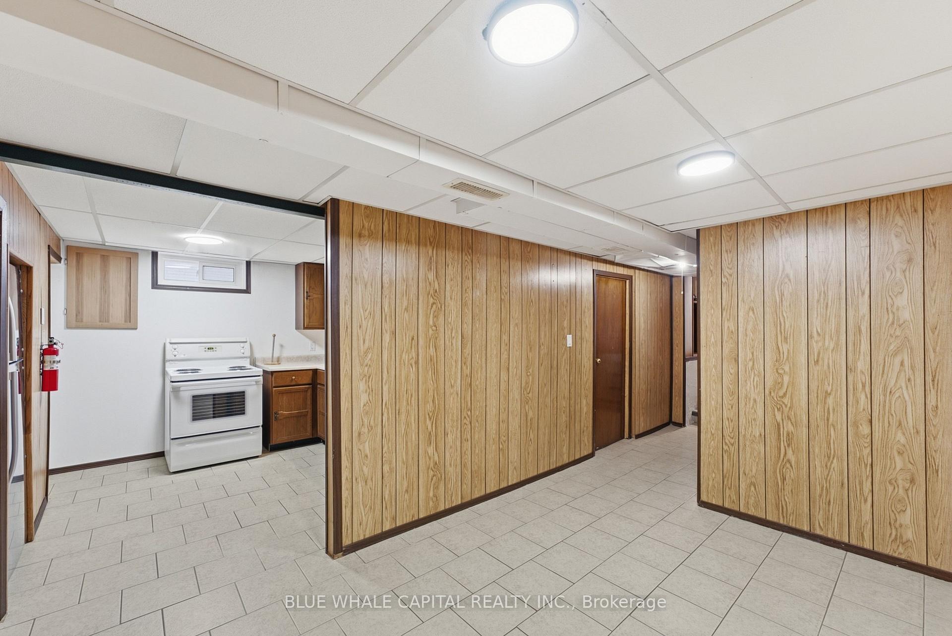 Photo 36 of 4411 Meadowvale Drive, Niagara Falls, Morrison — HOMEH