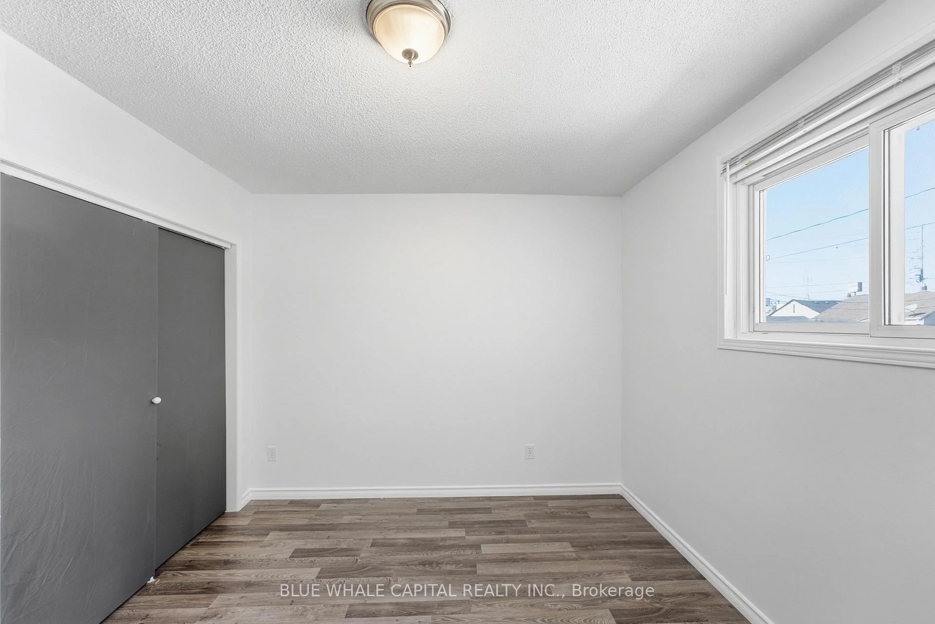 Photo 12 of 4411 Meadowvale Drive, Niagara Falls, Morrison — HOMEH
