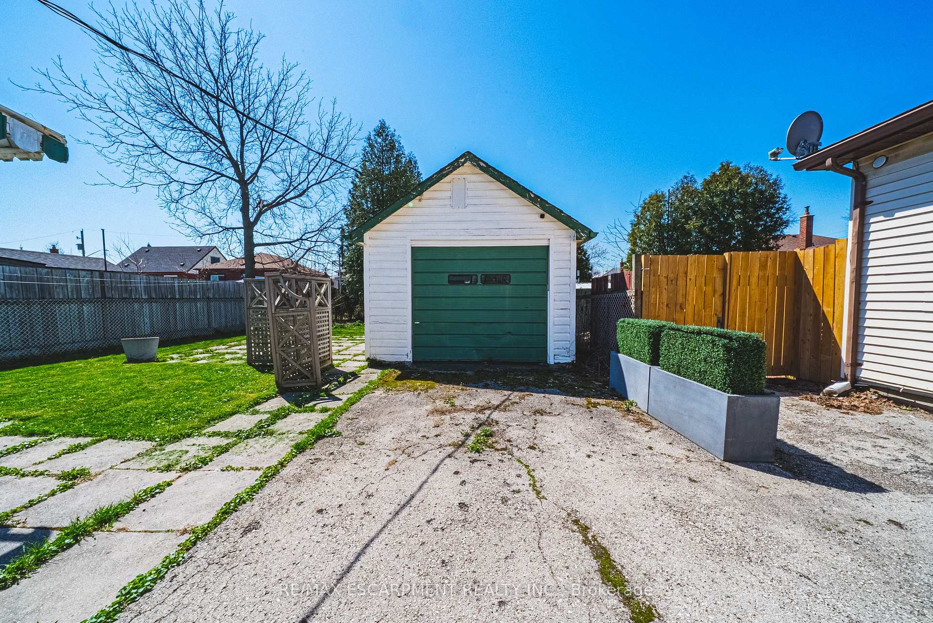 Photo 2 of 28 Munn Street, Hamilton, Raleigh — HOMEH