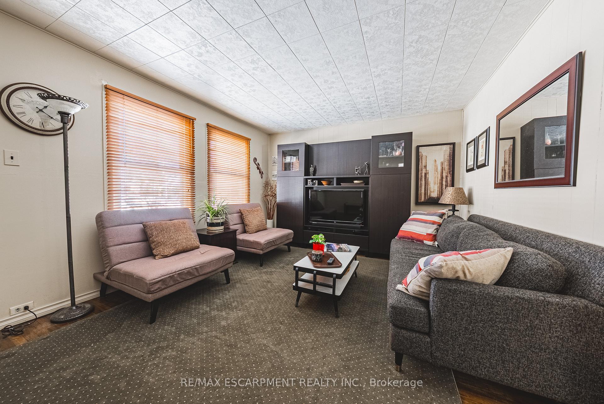 Photo 4 of 28 Munn Street, Hamilton, Raleigh — HOMEH