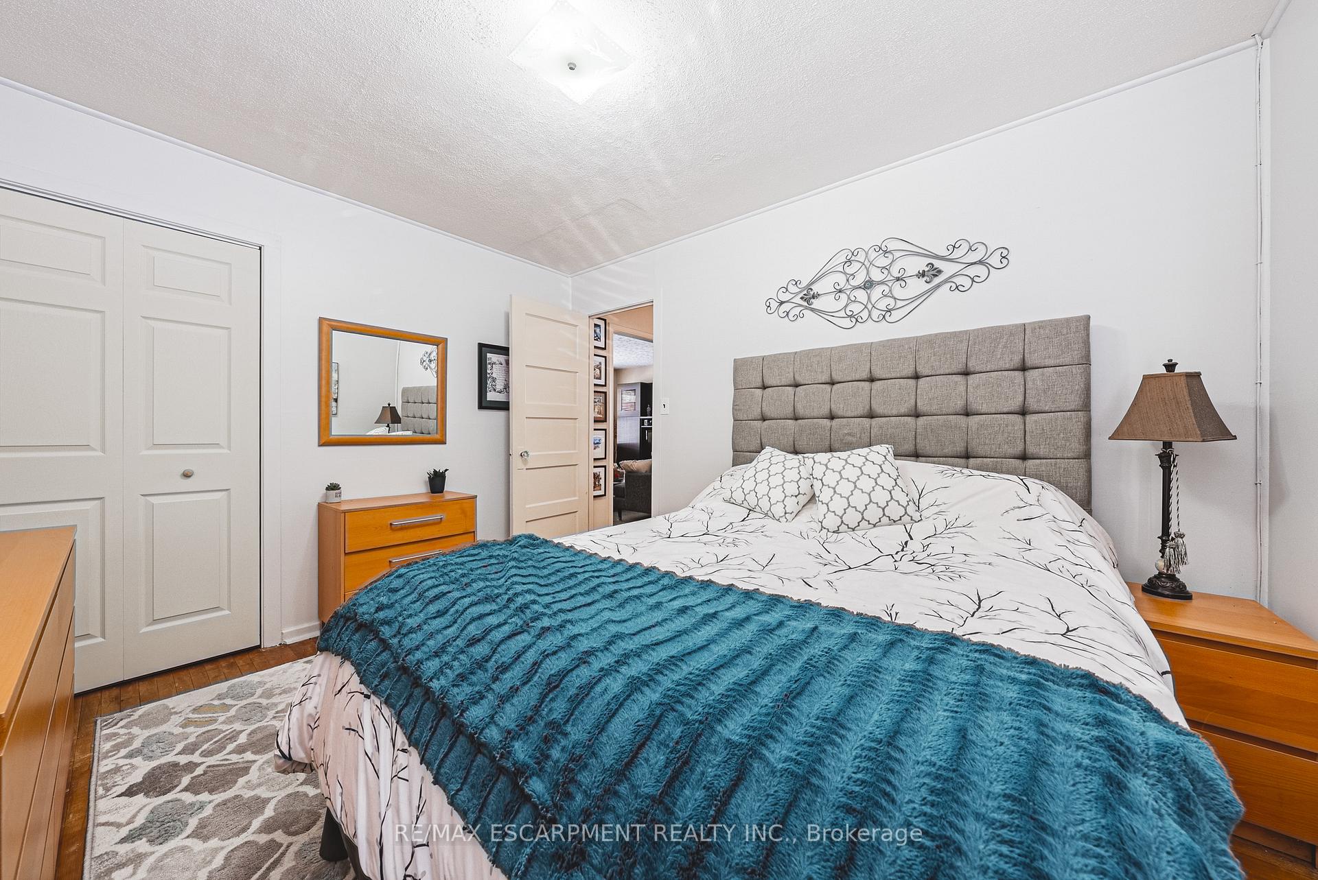 Photo 15 of 28 Munn Street, Hamilton, Raleigh — HOMEH