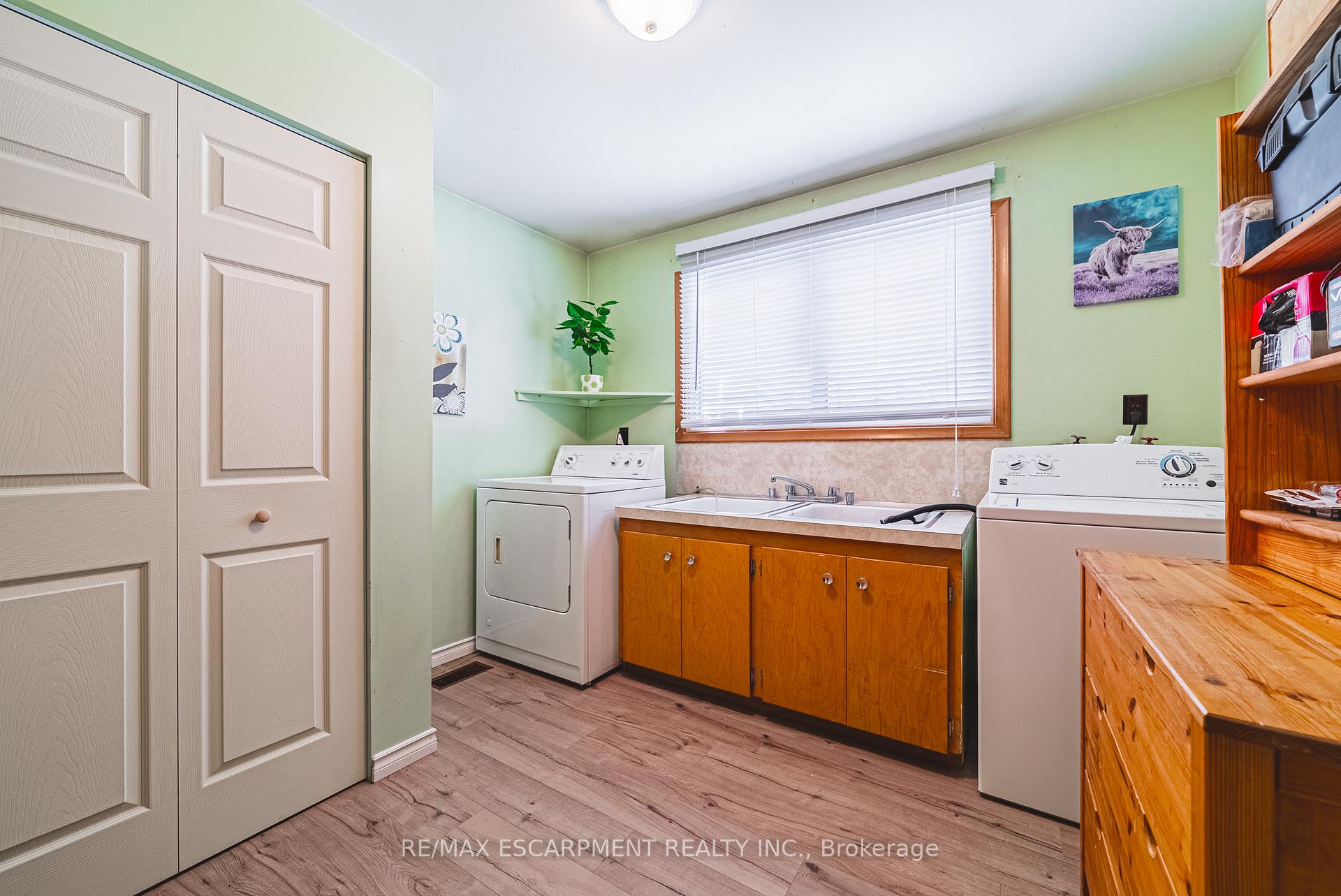 Photo 17 of 28 Munn Street, Hamilton, Raleigh — HOMEH