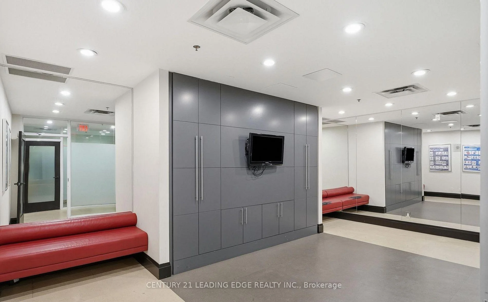 Photo 27 of Unit 820, 120 Dallimore Circle, North York, Banbury-Don Mills — HOMEH