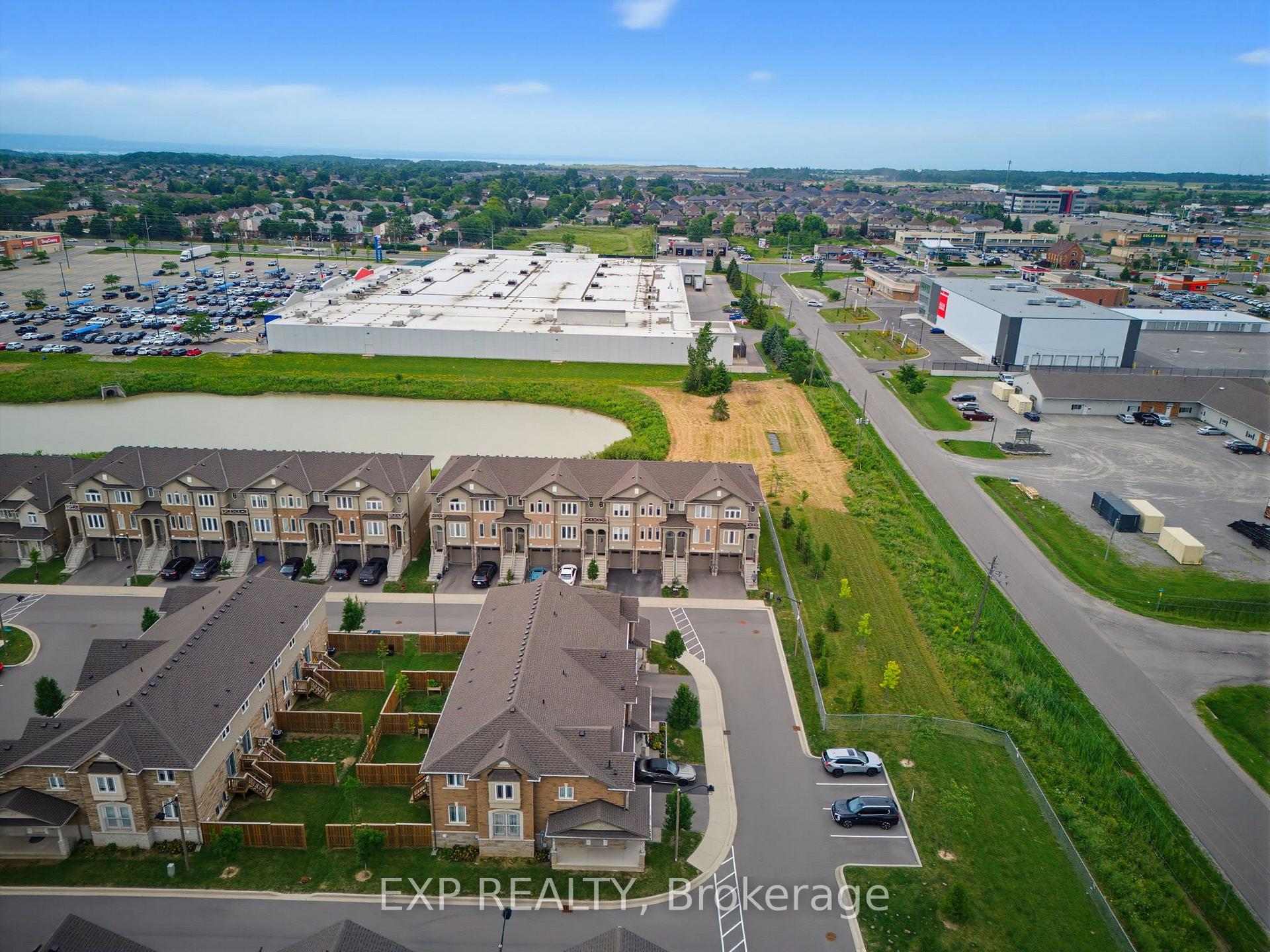 Photo 3 of 74 Laguna Village Crescent, Hamilton, Hannon — HOMEH