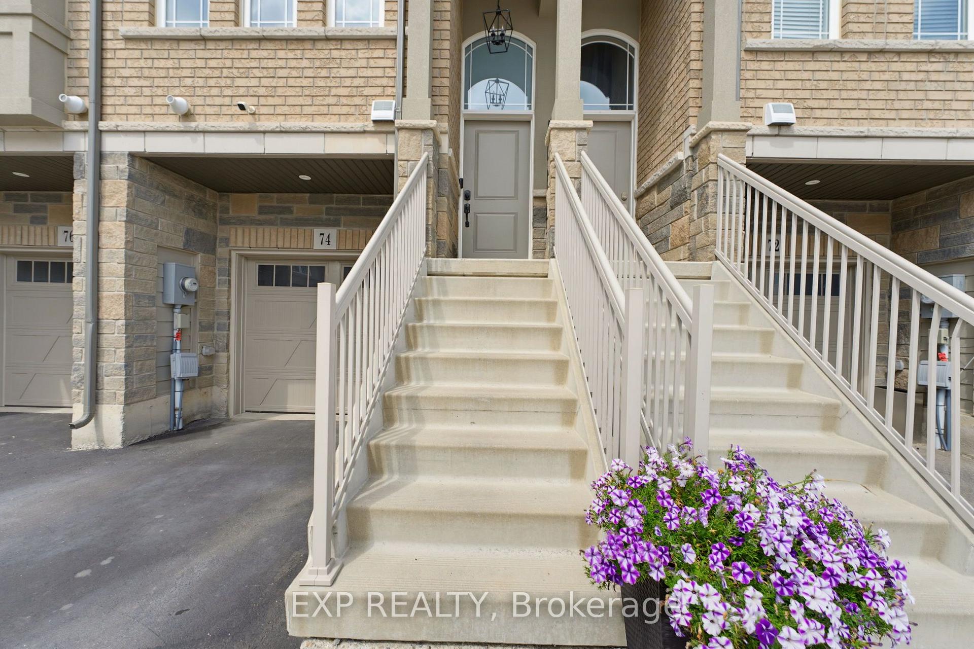Photo 6 of 74 Laguna Village Crescent, Hamilton, Hannon — HOMEH