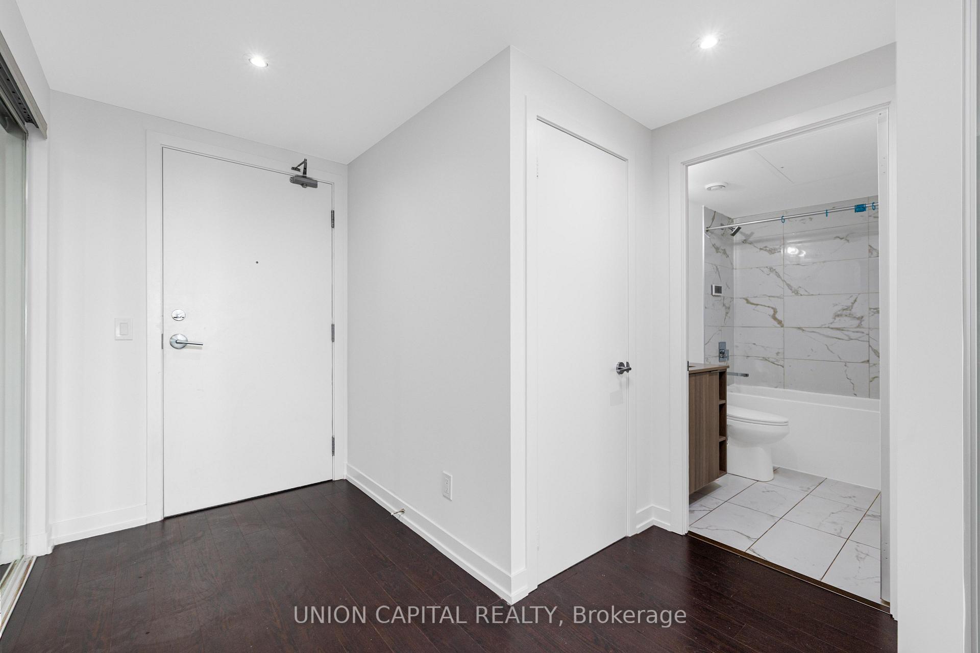 Photo 4 of Unit PH01, 85 Wood Street, Toronto, Church-Yonge Corridor — HOMEH
