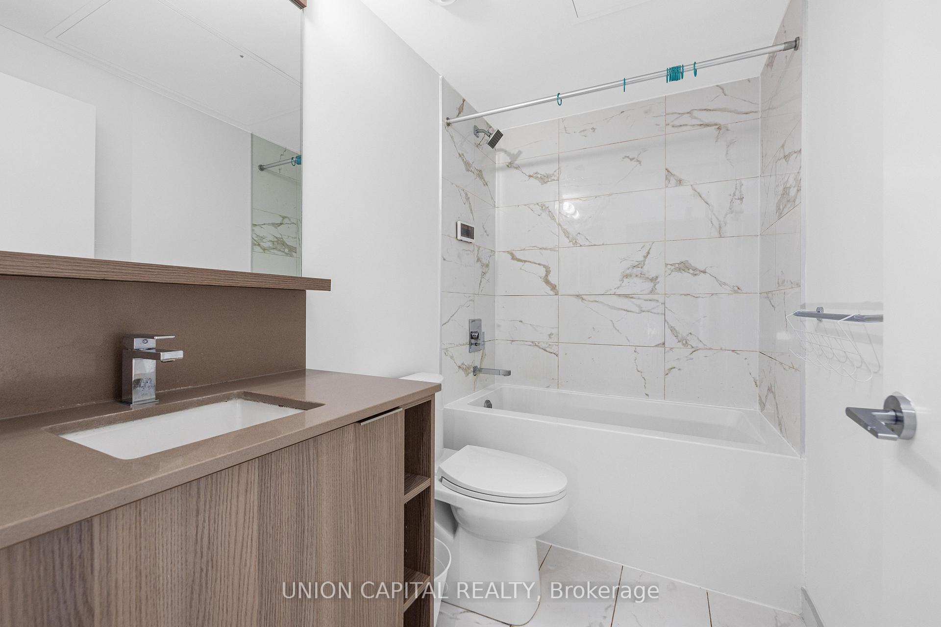 Photo 18 of Unit PH01, 85 Wood Street, Toronto, Church-Yonge Corridor — HOMEH