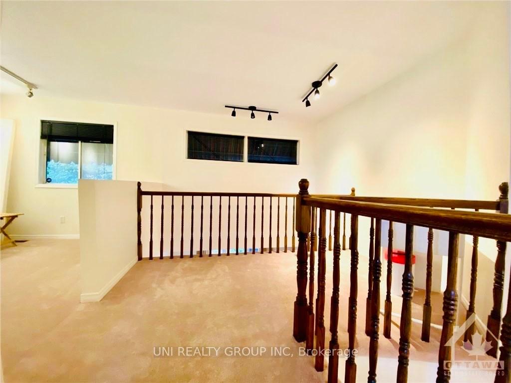 Photo 6 of 181 Thornbury Crescent, Ottawa, Centrepointe — HOMEH