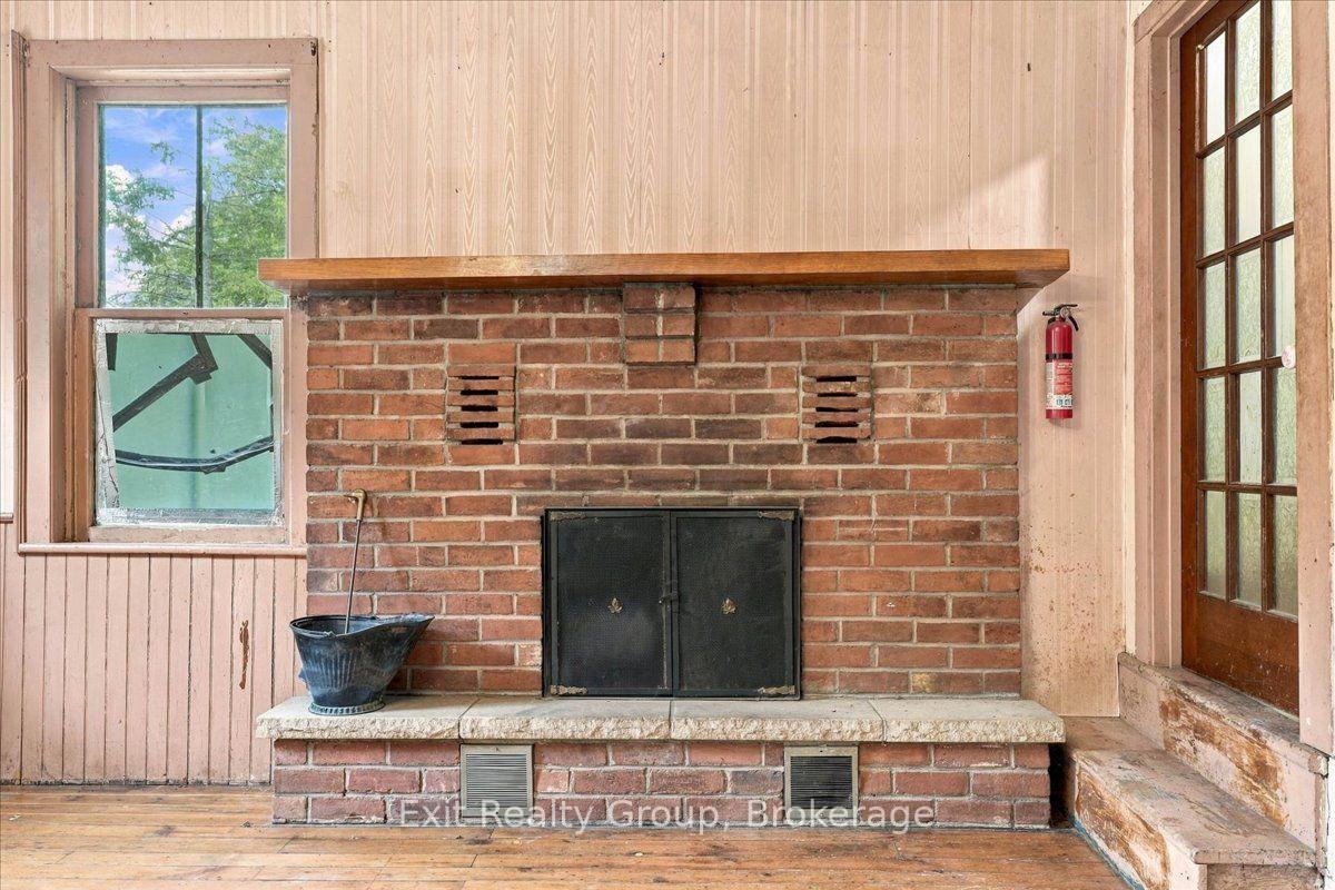 Photo 7 of 437 Drewery Street, Brighton, Rural Brighton — HOMEH
