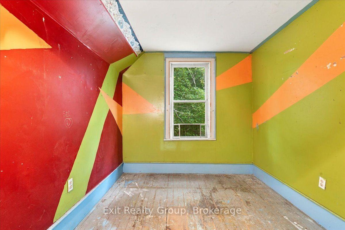 Photo 22 of 437 Drewery Street, Brighton, Rural Brighton — HOMEH