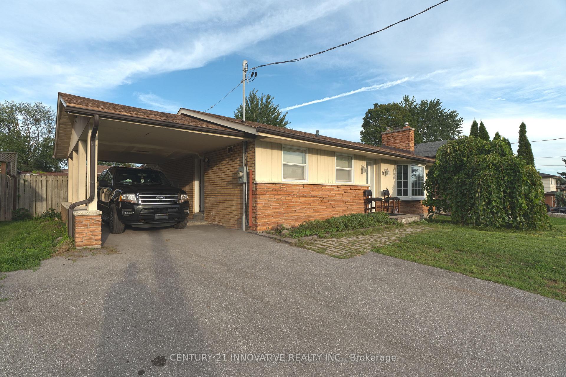 Photo 4 of 89 Thickson Road S, Whitby, Blue Grass Meadows — HOMEH