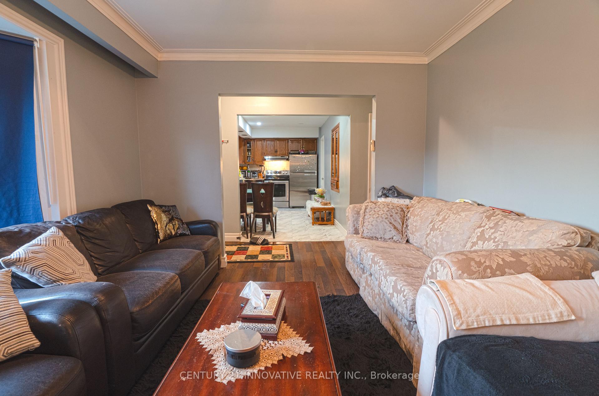 Photo 6 of 89 Thickson Road S, Whitby, Blue Grass Meadows — HOMEH