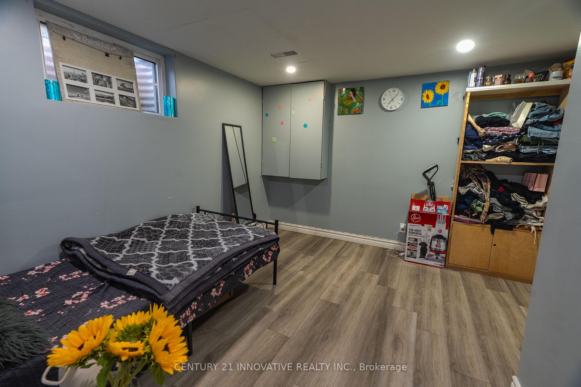 Photo 21 of 89 Thickson Road S, Whitby, Blue Grass Meadows — HOMEH